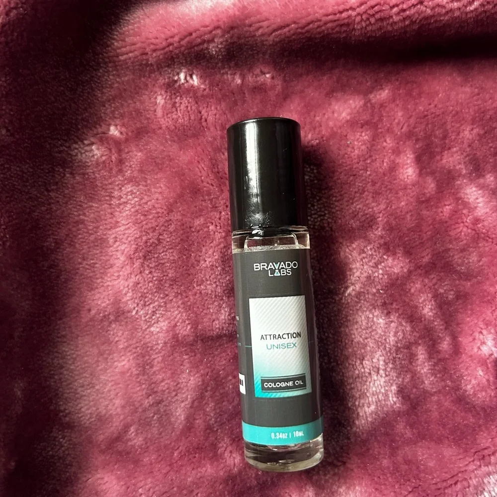 Bravado Labs Unisex Cologne Oil - Picture 1 of 2